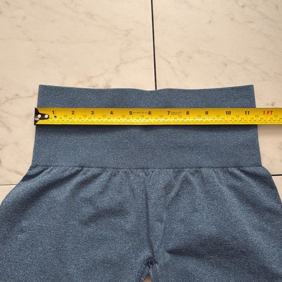 NVGTN NV Seamless Leggings in Slate Blue; size Small - Picture 4 of 5